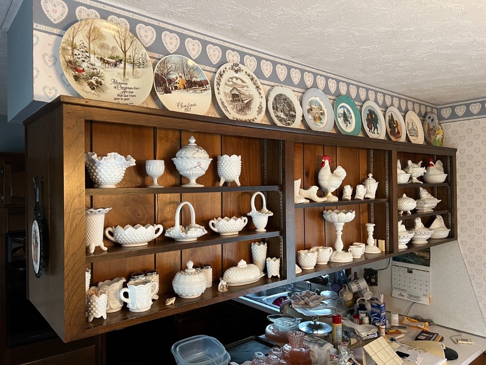 Daycare/Preschool Items Collectible Glassware Furniture Massillon